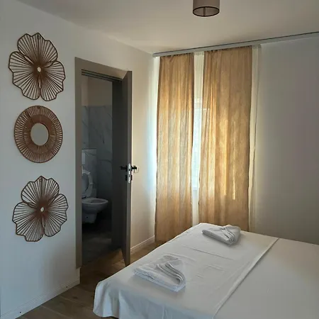 Atlantis Boutique Hotel